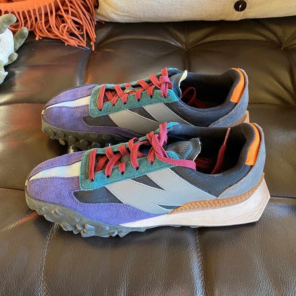 New Balance XC-72 Castle Rock Women’s 9 (also fits Men's size 7.5) like new